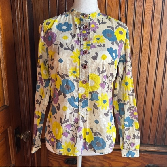 Boden Tops - BODEN 100% Cotton Light Floral 3/4 Button Down Top Size 8 Spring/Summer